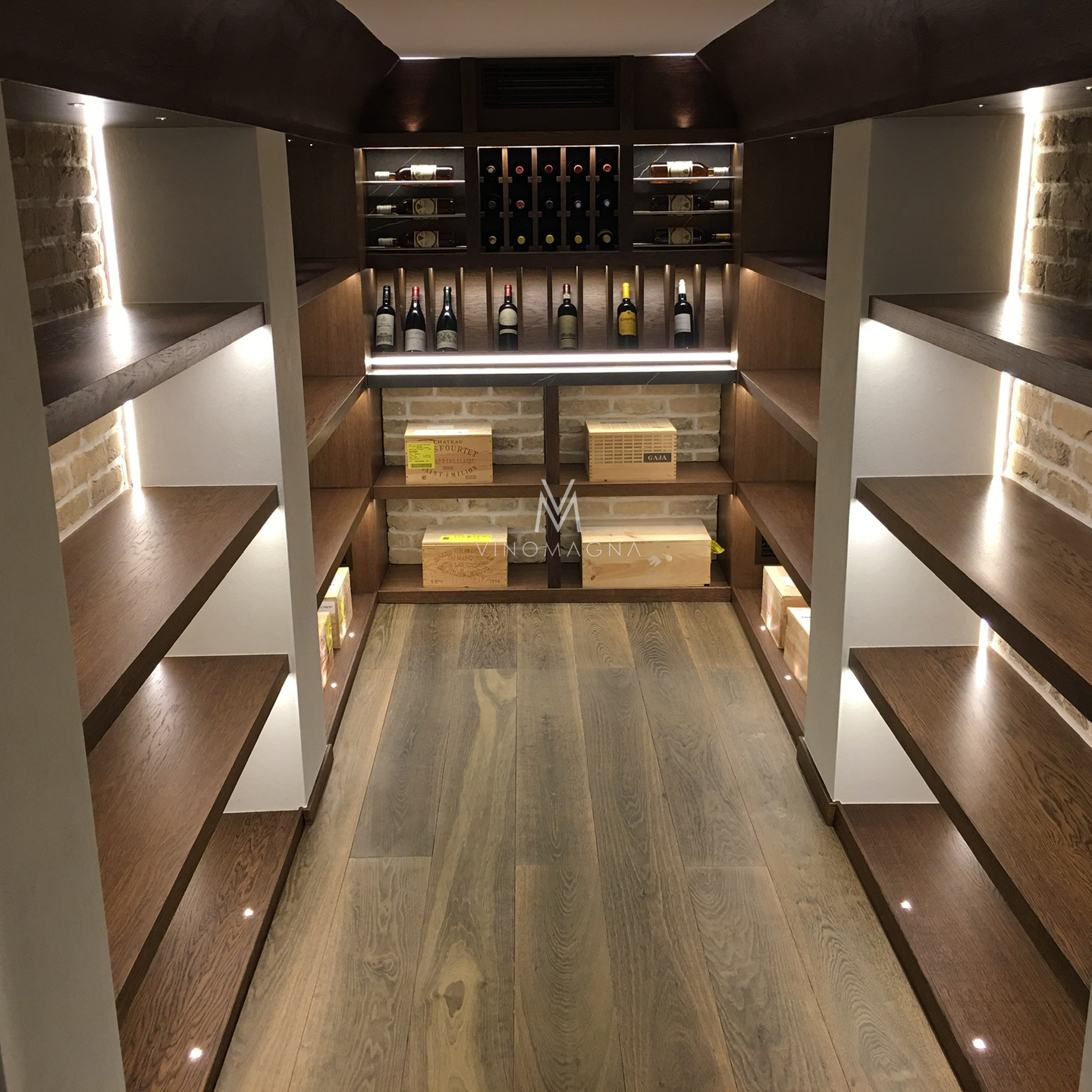White Wine Cellar Vinomagna