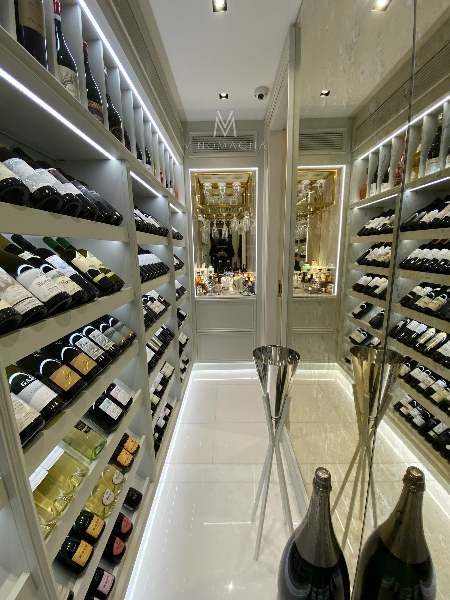 Wine Wall by Vinomagna wine-wall-Watermarked-vinomagna