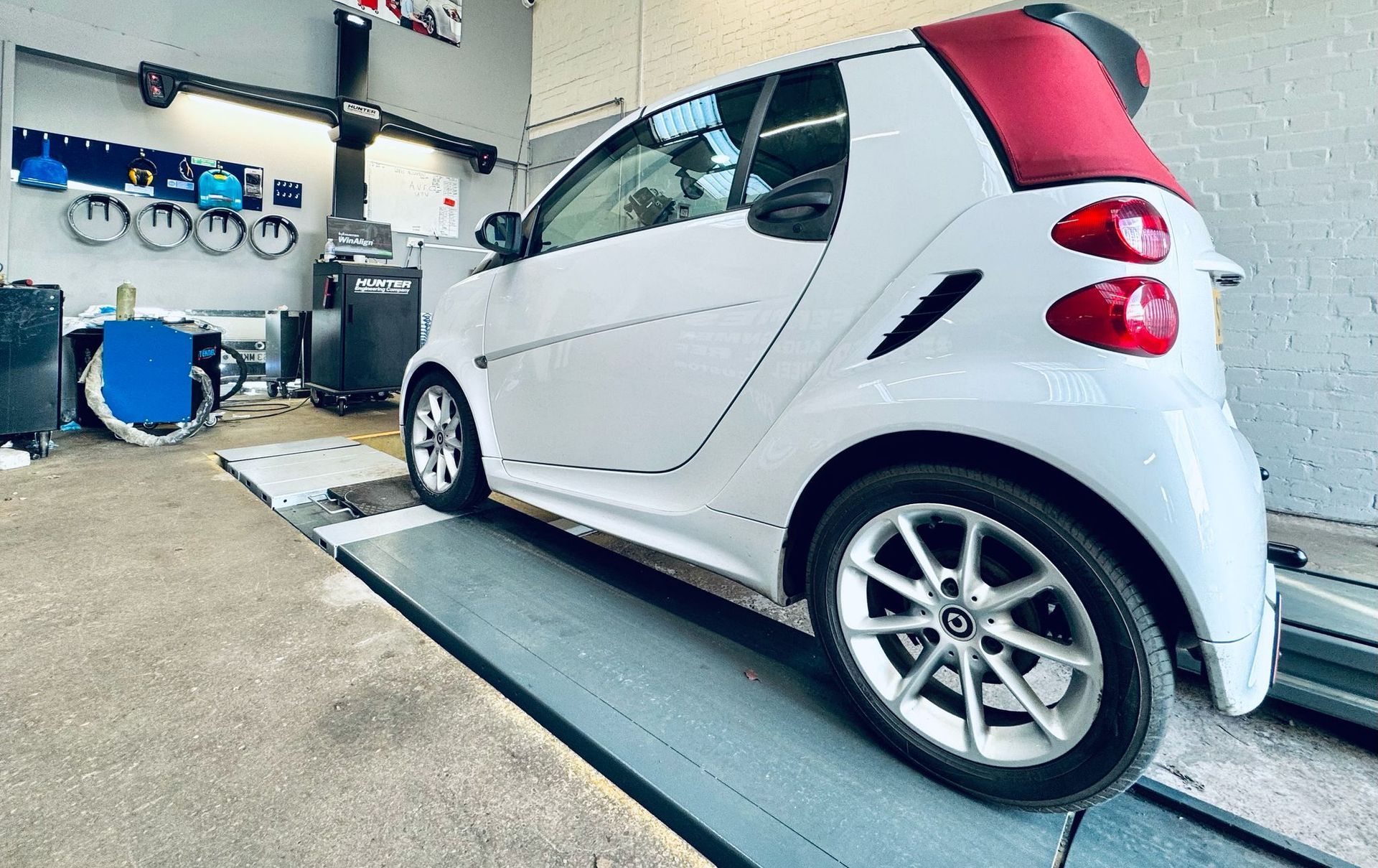 SHORT WHEELBASE
