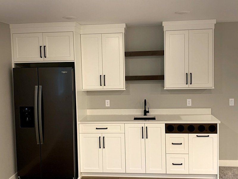 white kitchen cabinets