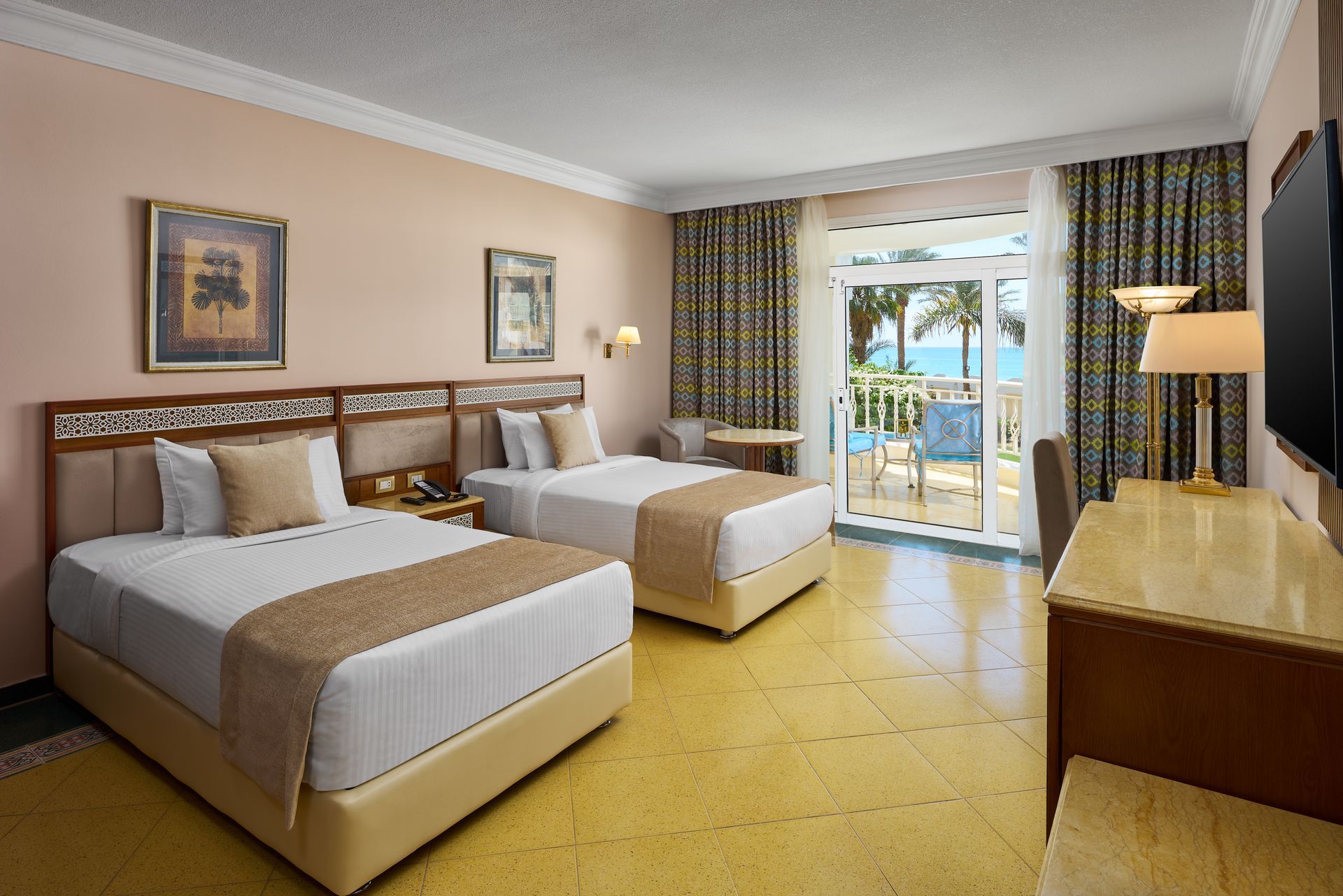 Royal Suite at Palm Royale Resort