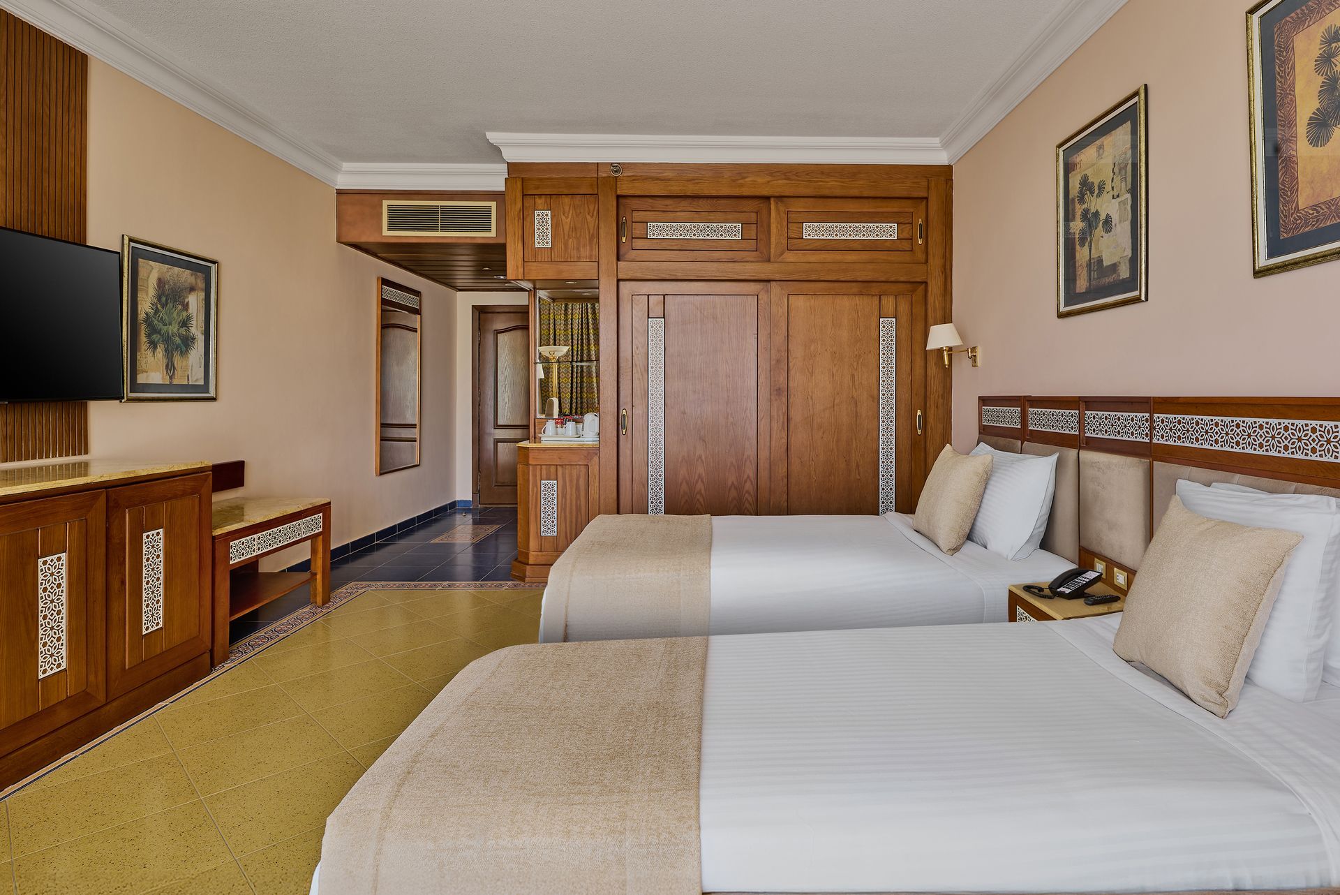 Royal Suite at Palm Royale Resort