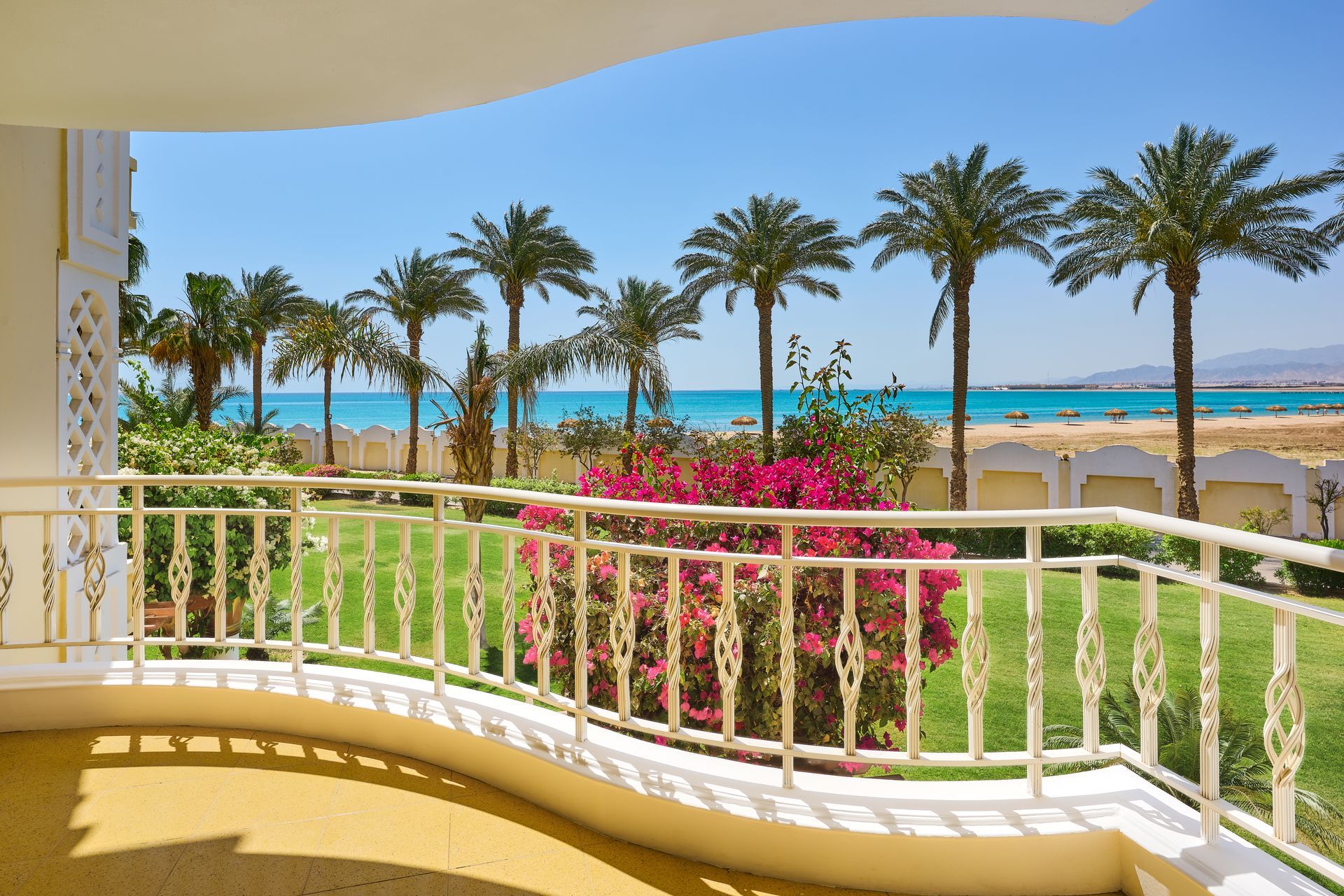 Palm Royale Resort elite sea view room with balcony and ocean view