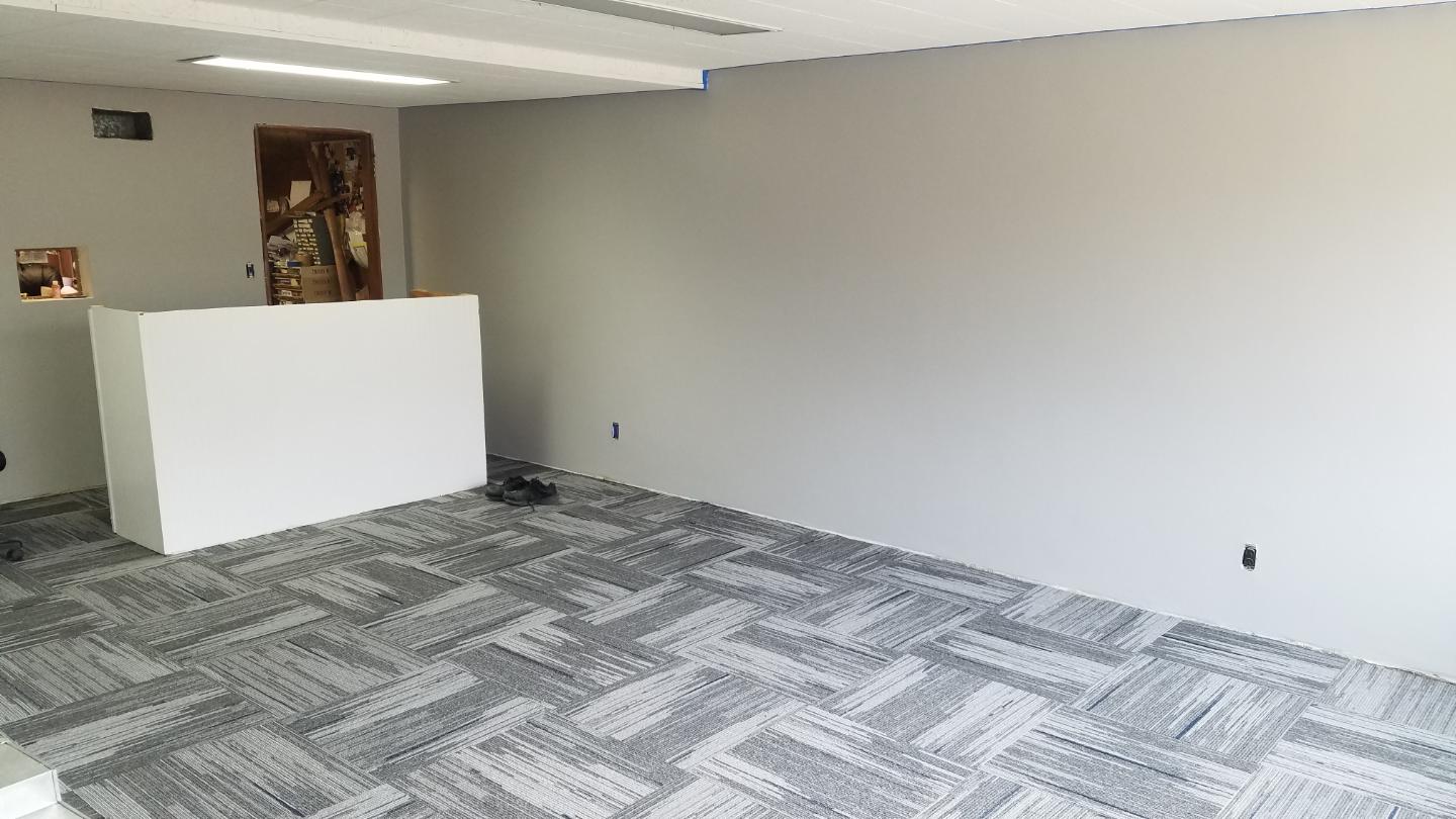 Our Flooring Showroom in Eldridge, IA Mike's FloorPro