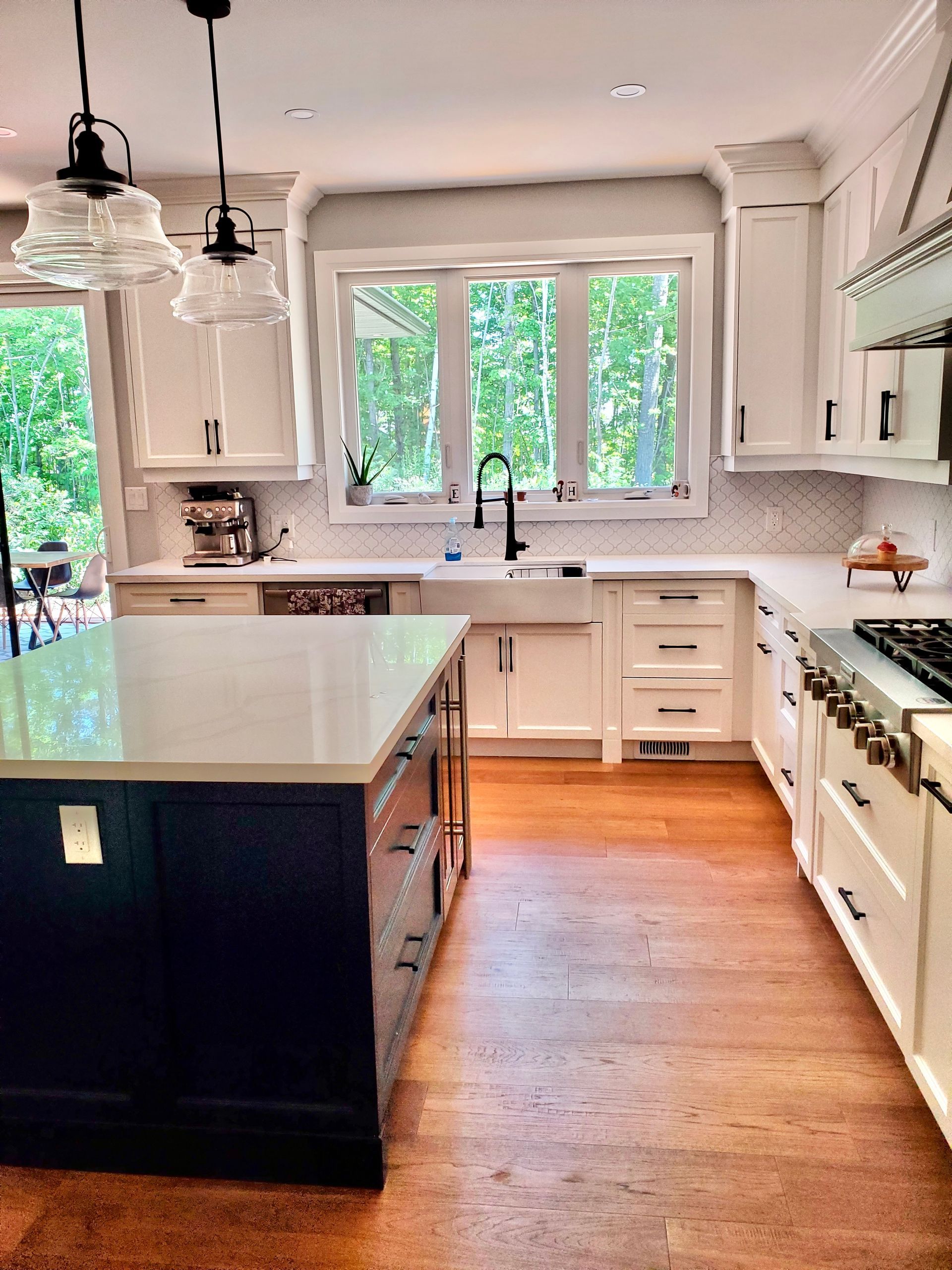 modern farmhouse kitchen with mosaic tile backsplash