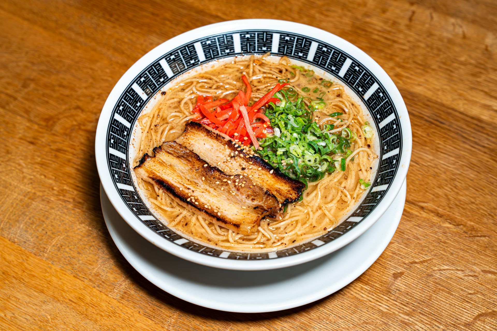 BLACK TONKOTSU-CAMADO RAMEN TAVERN