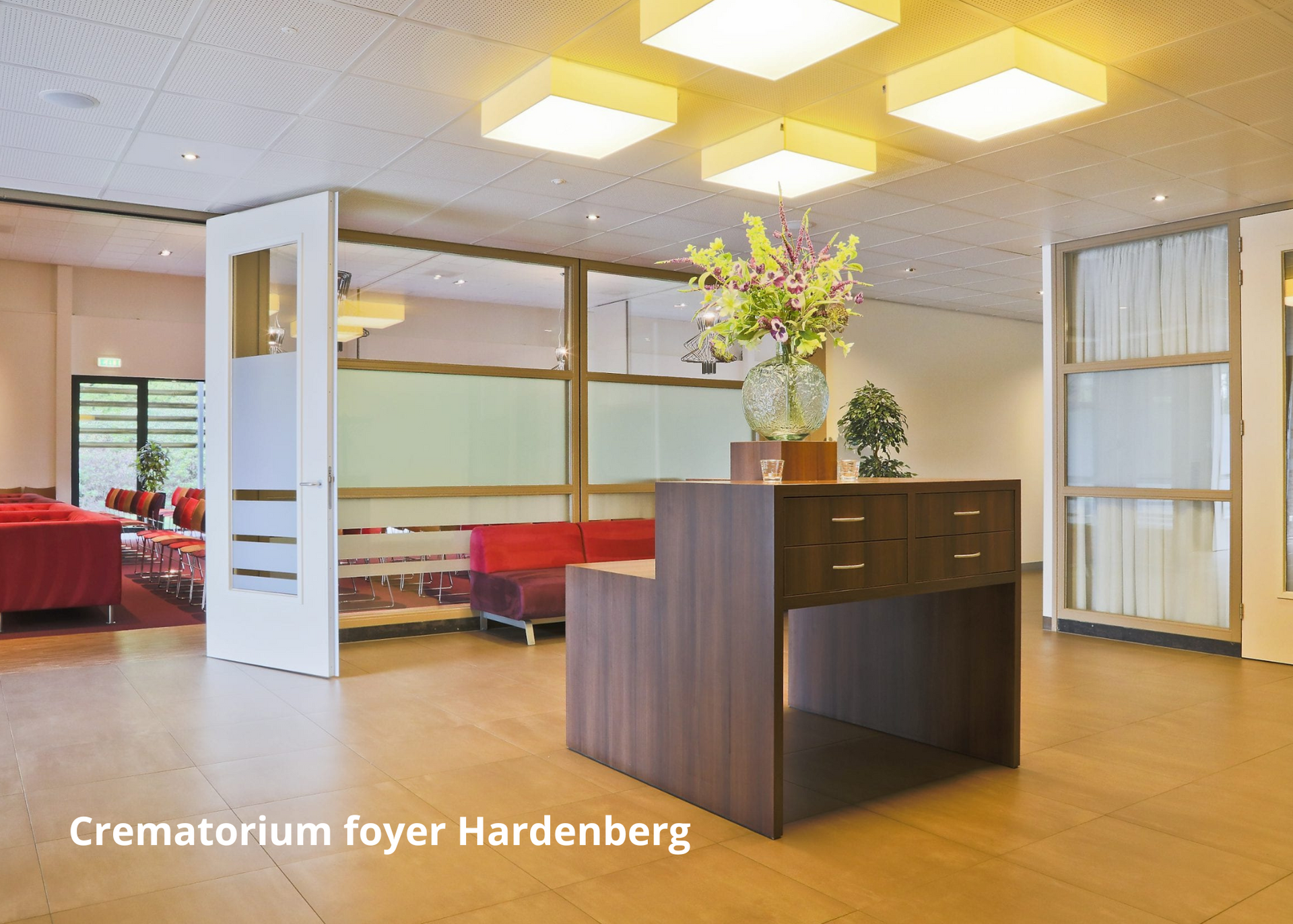 Foyer crematorium Hardenberg.