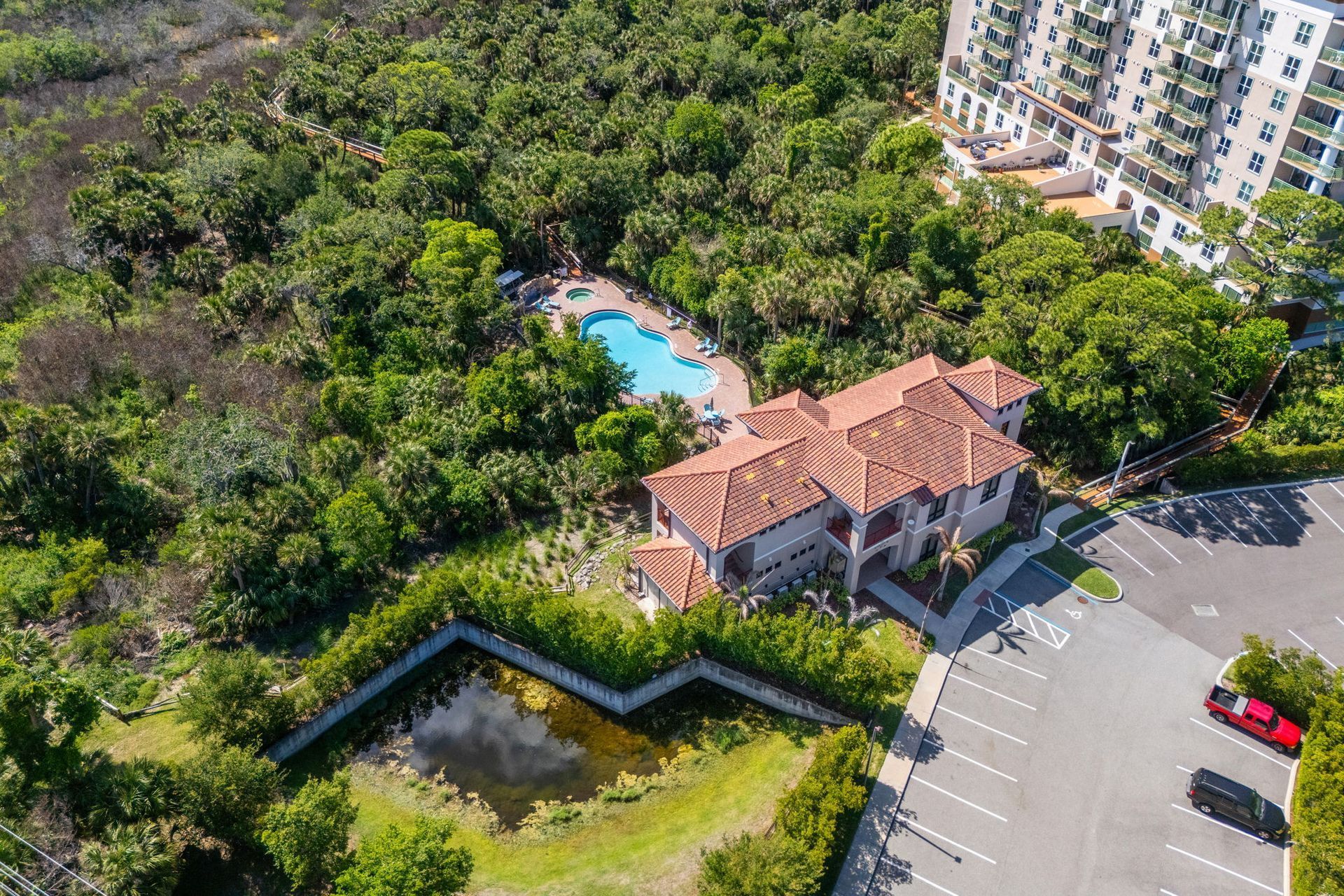 River Fly-In waterfront condominium community beside Merritt Island Airport (KCOI)
