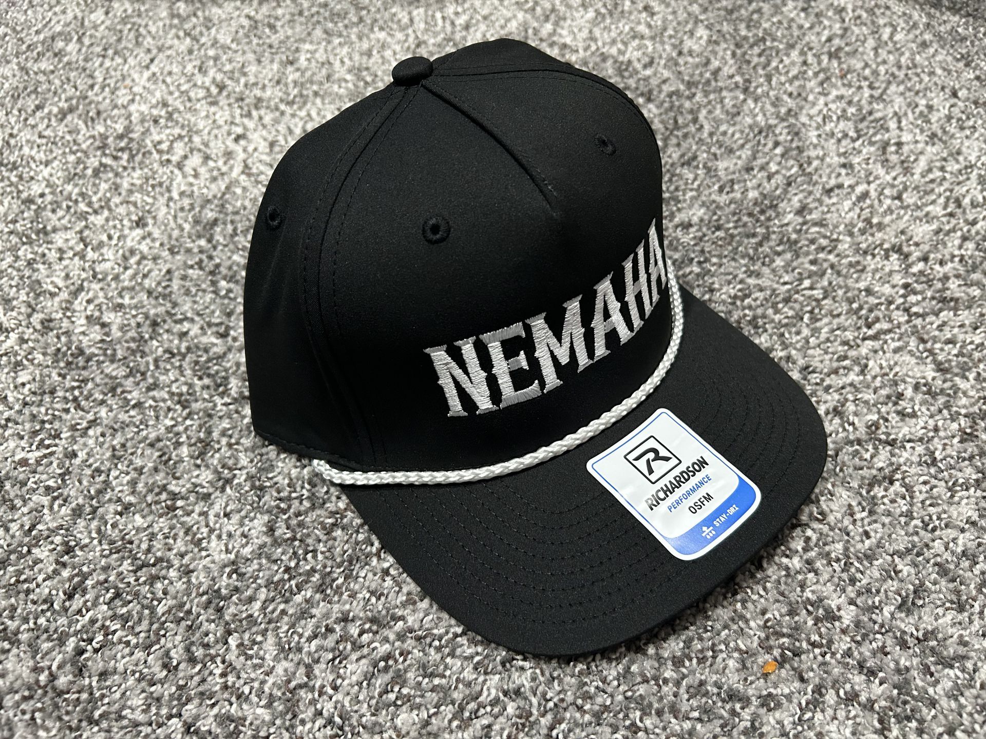 Nemaha Black/White Hat
