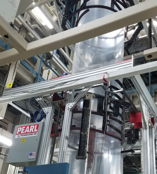 Plastic bag manufacturing machine, with 