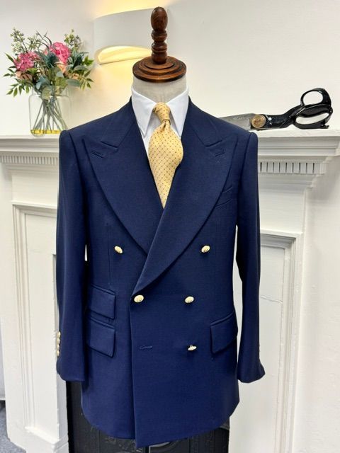 Made to Measure single breasted jacket in Northleach, Cotswolds tailoring studio
