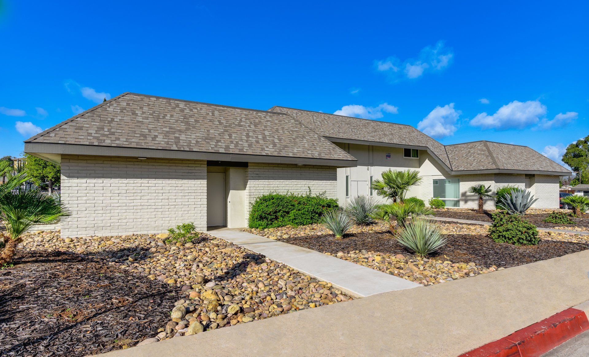 750 E. Grand Avenue