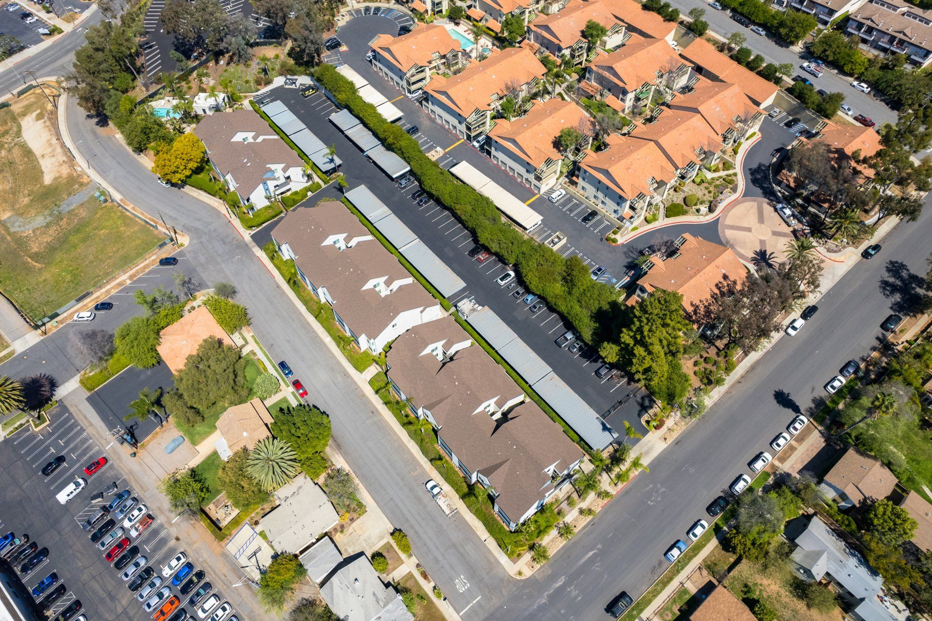 ROSEWOOD VILLAS