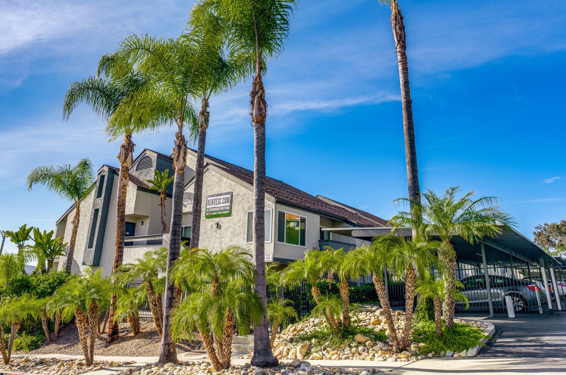 ROSEWOOD VILLAS