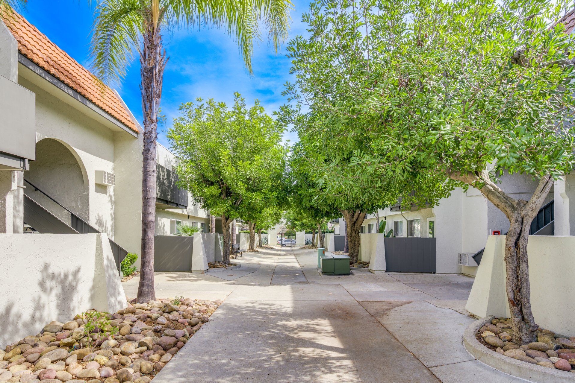 SILVERWOOD VILLAS