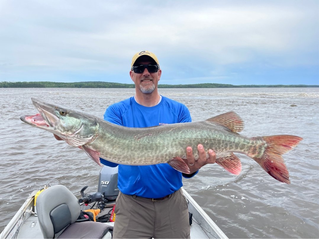 Walleye Flyin fishing lodge in Ontario, Canada. Oak Lake Lodge.