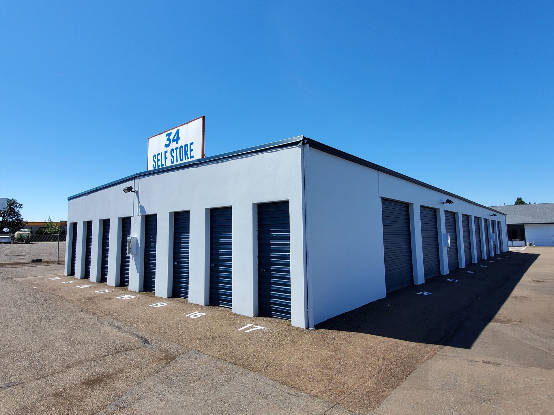 34 Self Store in Tangent Oregon, near Oregon State University – storage unit exteriors -2. 