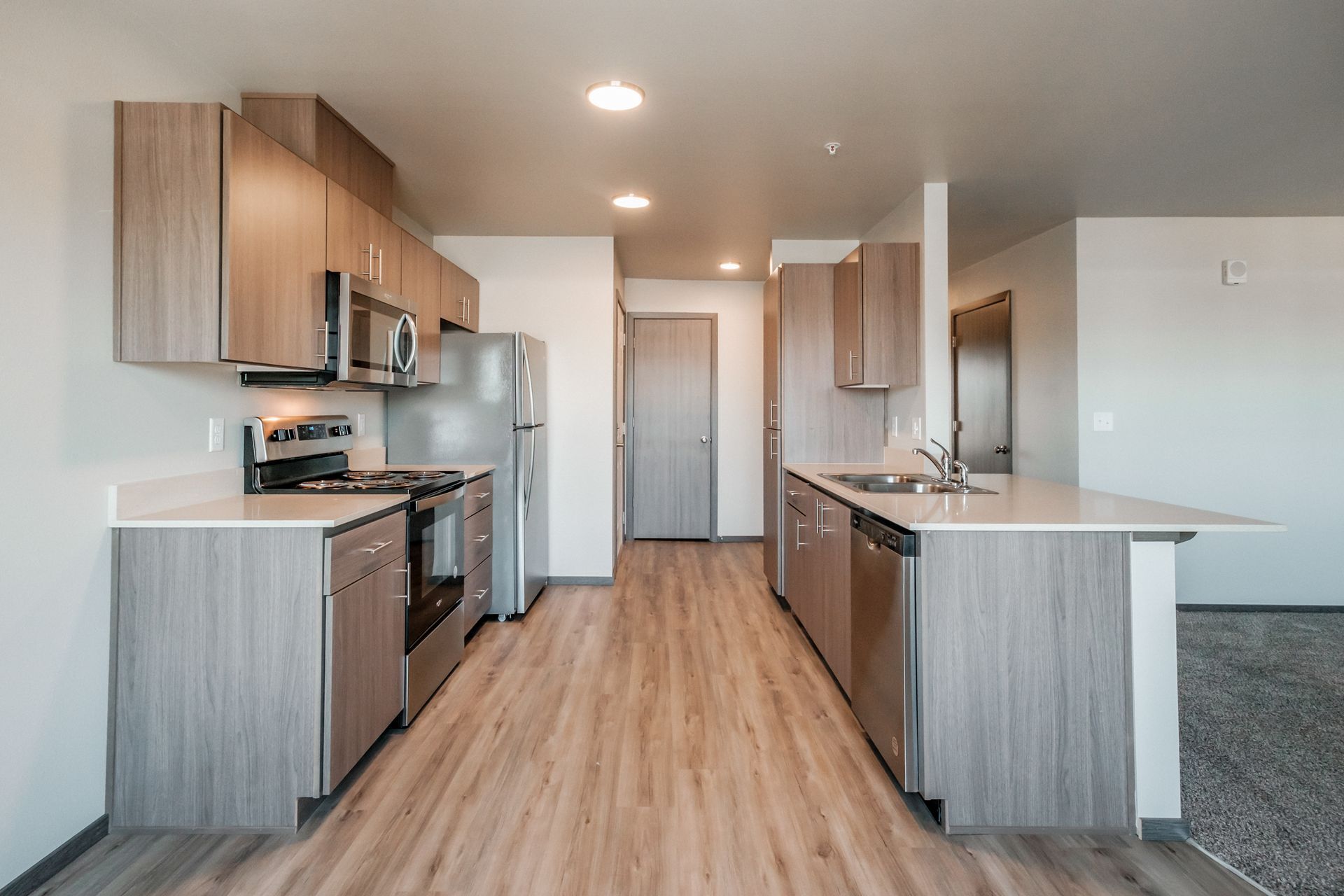 Birch Place Apartments in Salem Oregon, near Chemeketa Community College – kitchen.