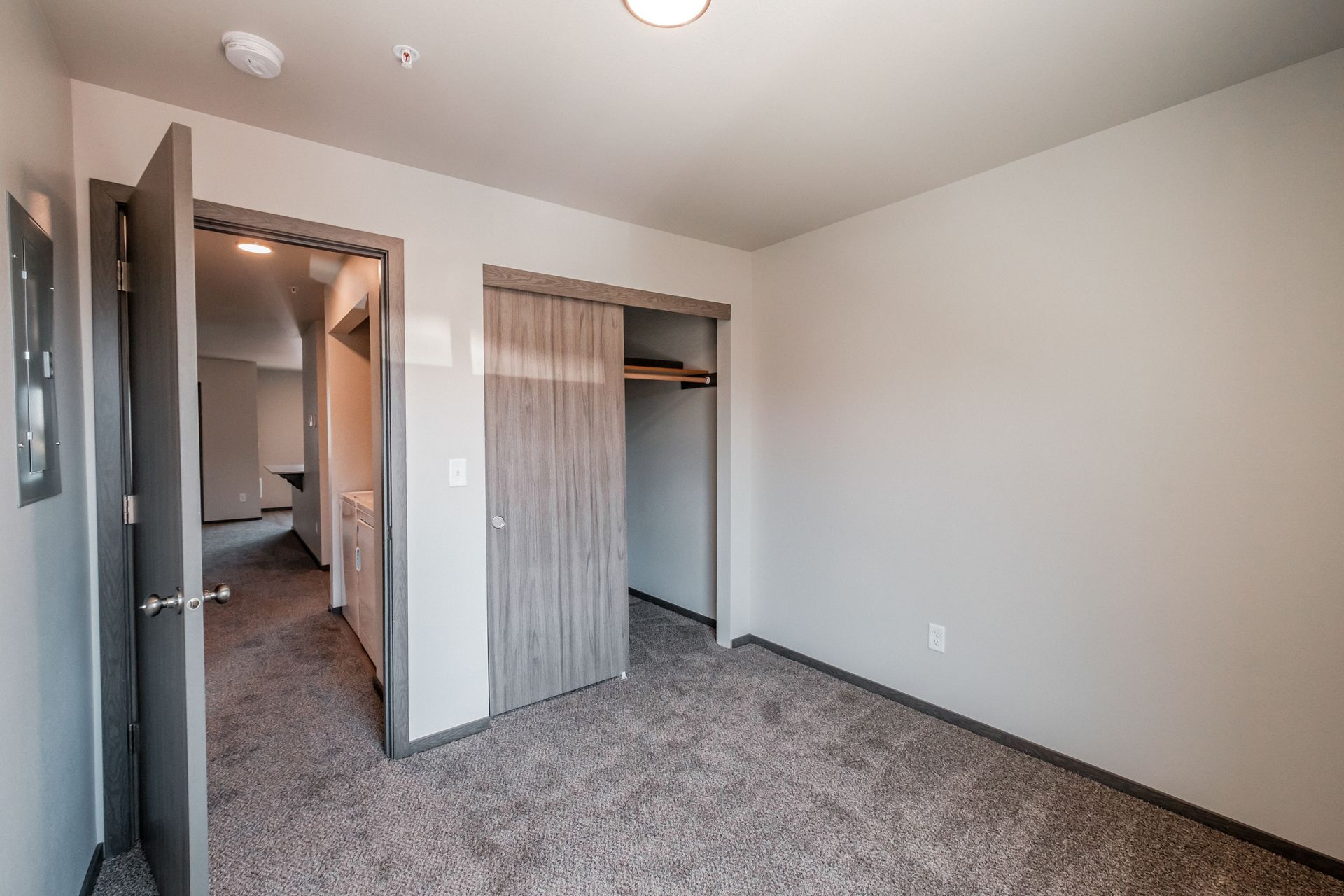 Birch Place Apartments in Salem Oregon, near Chemeketa Community College – bedroom and closet – 2.