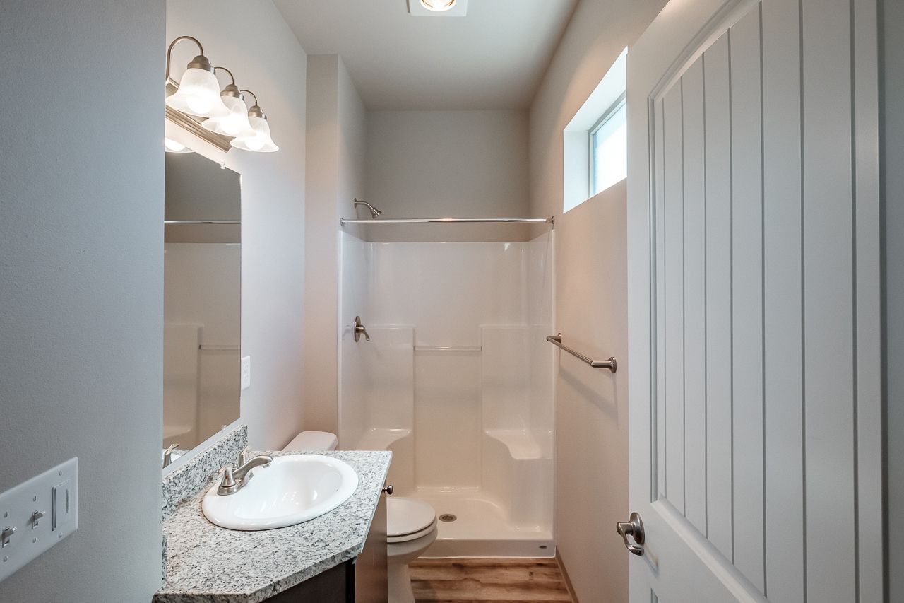 Hickory Hollow Apartments in North Albany OR, two-bedroom two-bathroom – master bathroom – 1. 