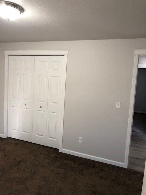 Prairie Place Duplexes in SE Albany OR, two-bedroom, one-bath – bedroom closet_1