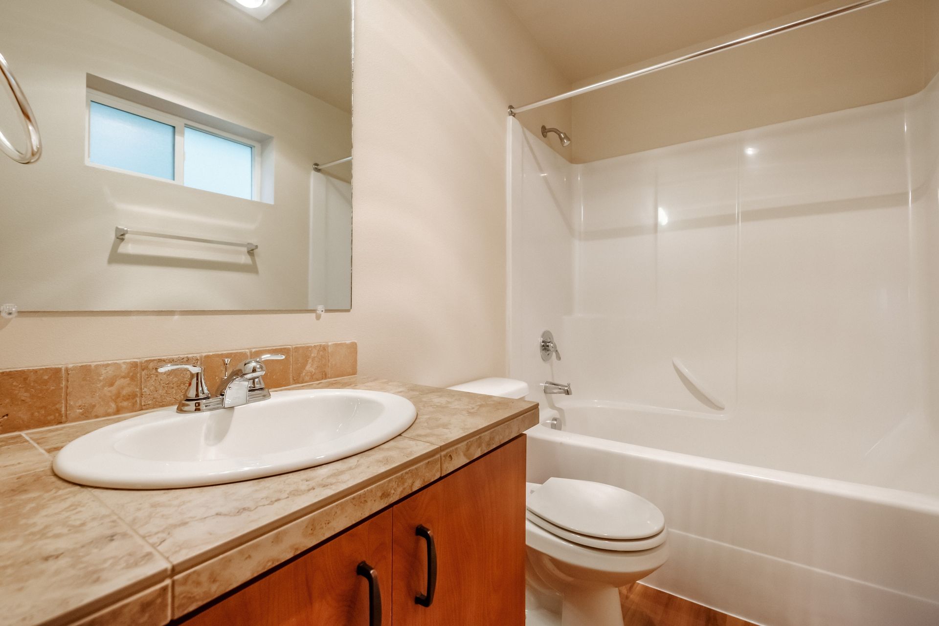Lafayette Place Apartments in McMinnville, Oregon, near Linfield University – two-bedroom two-bath – bathroom – 2. 