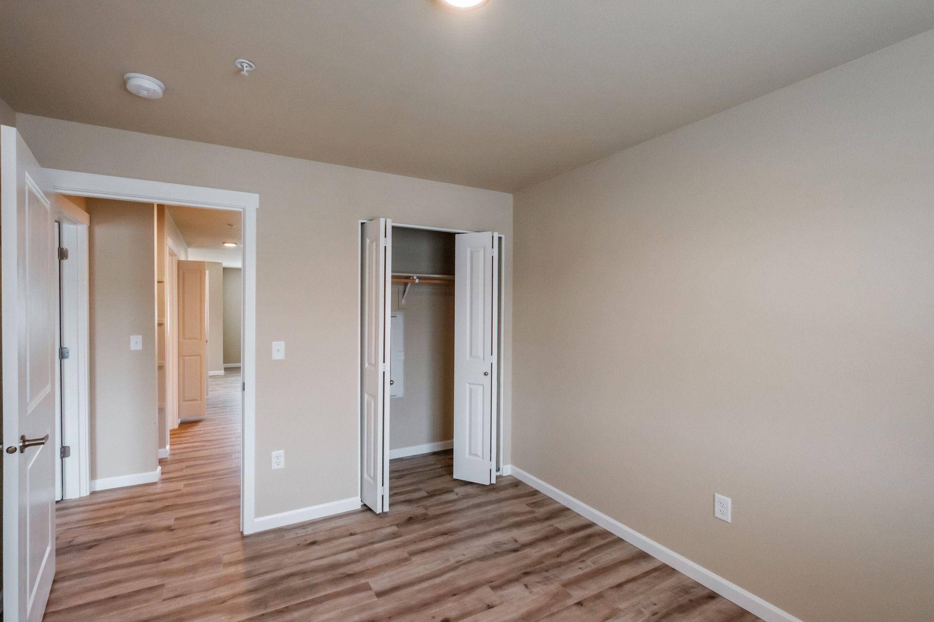 Santiam Gateway Apartments in Sweet Home Oregon, two-bedroom two-bathroom –bedroom door and closet -2.