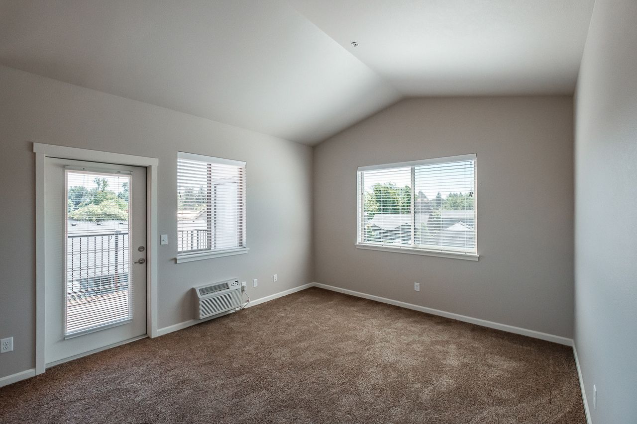 Hickory Hollow Apartments in North Albany OR, two-bedroom two-bathroom – living room, heater, air conditioning. 