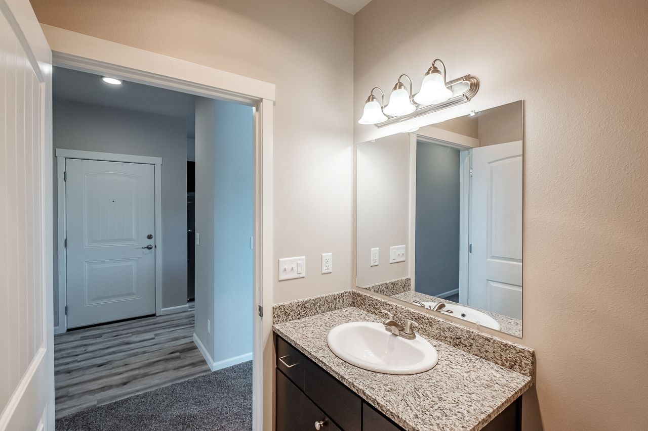 Hickory Hollow Apartments in North Albany OR, two-bedroom two-bathroom – master bathroom – 2. 
