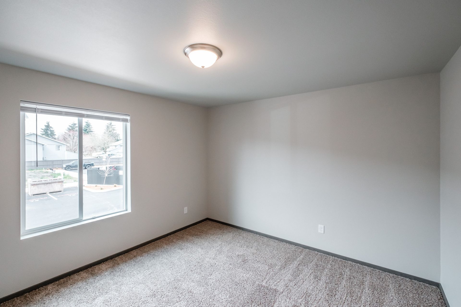 Cherry Glen Apartments in Salem Oregon – one bedroom one bathroom apartment home bedroom.