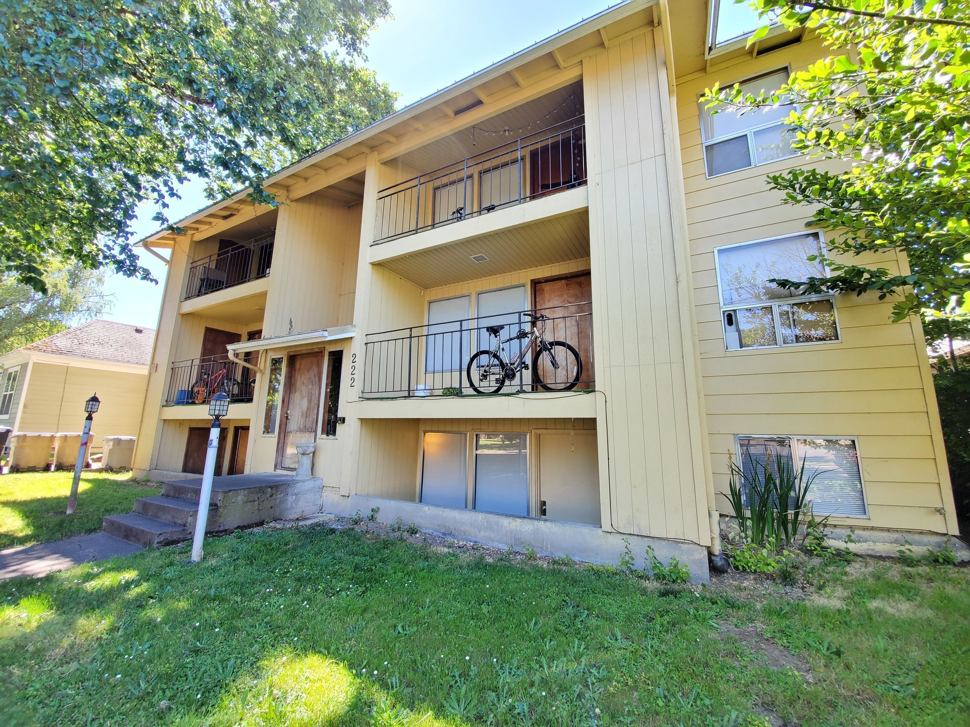 703 SW 15th St Apartments in Corvallis Oregon – exterior.