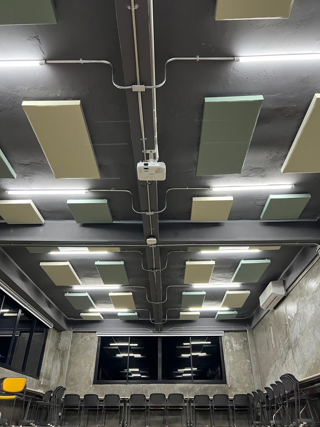Acoustic Baffles แผ่นซับเสียงแบบแขวนฝ้าเพดาน