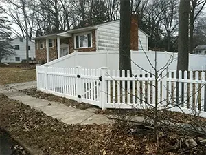 Burger-fence-vinyl-img