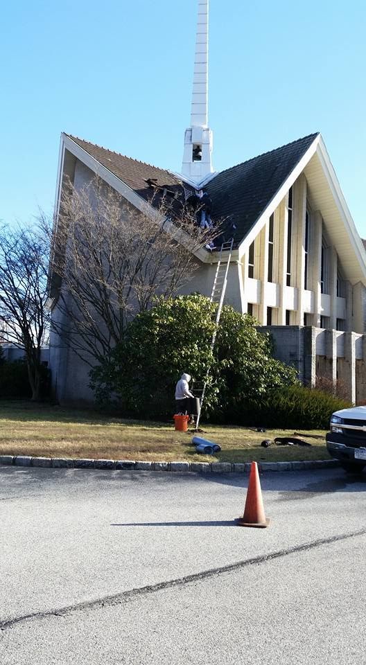 roofing contractor
