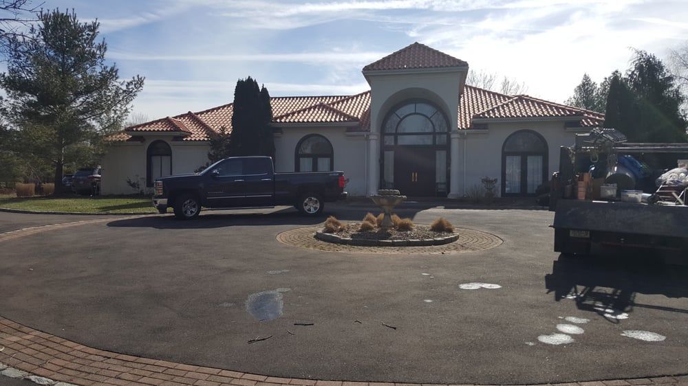 roofing contractor