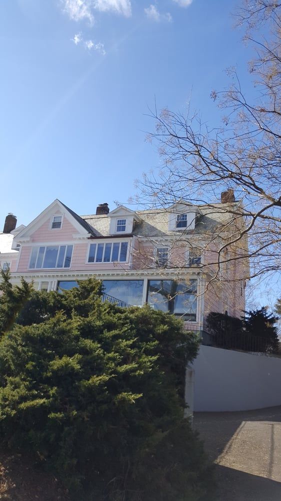 roofing contractor