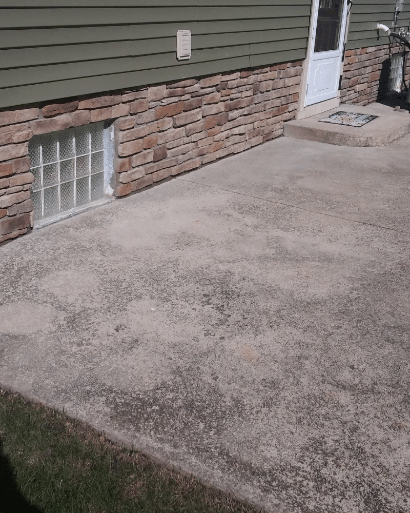 Window Closing Before - Taylor, MI - Best Chimney Company