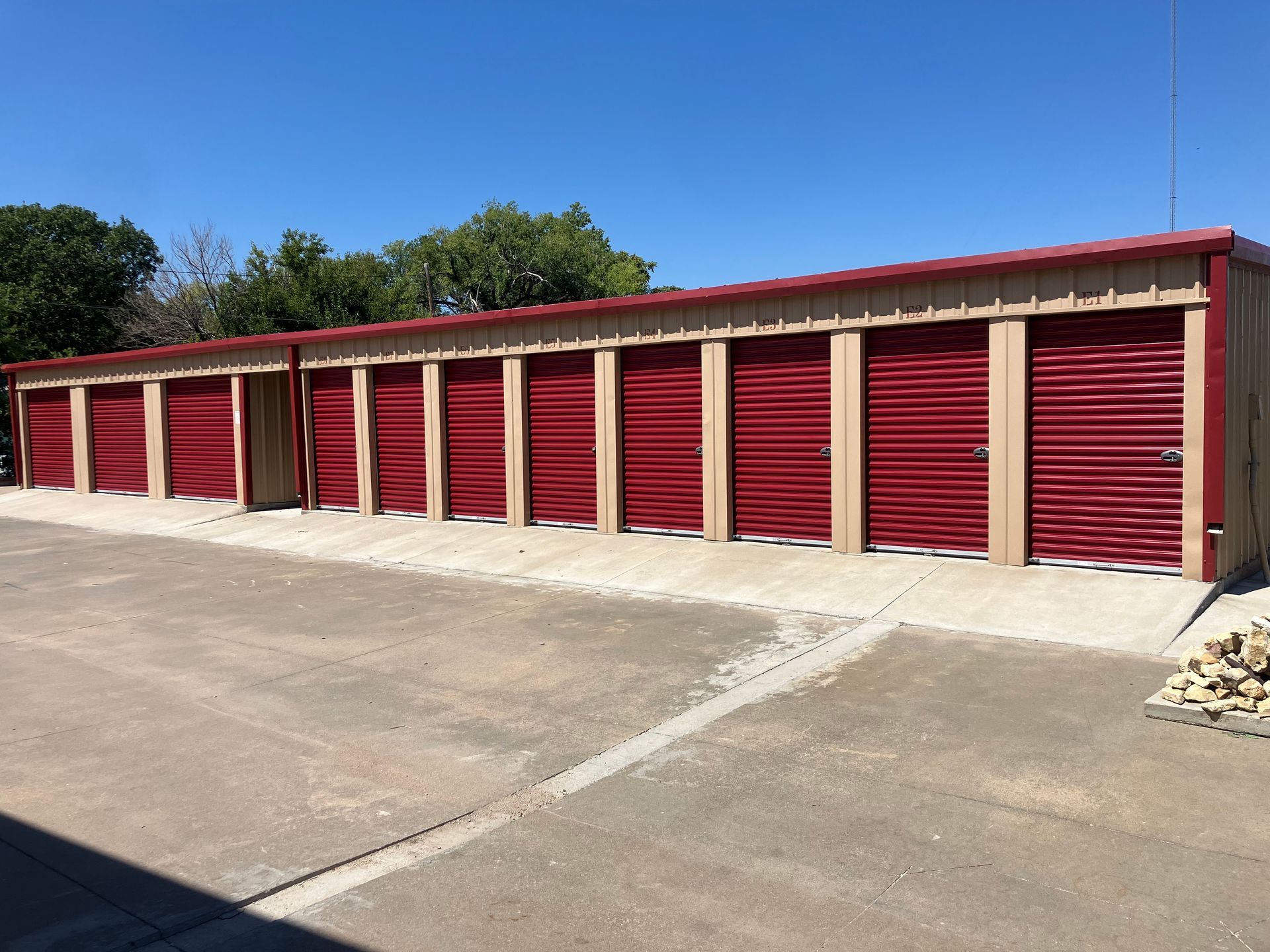 Drive-up storage units at Nomar Self Storage on Market Street in Wichita, KS