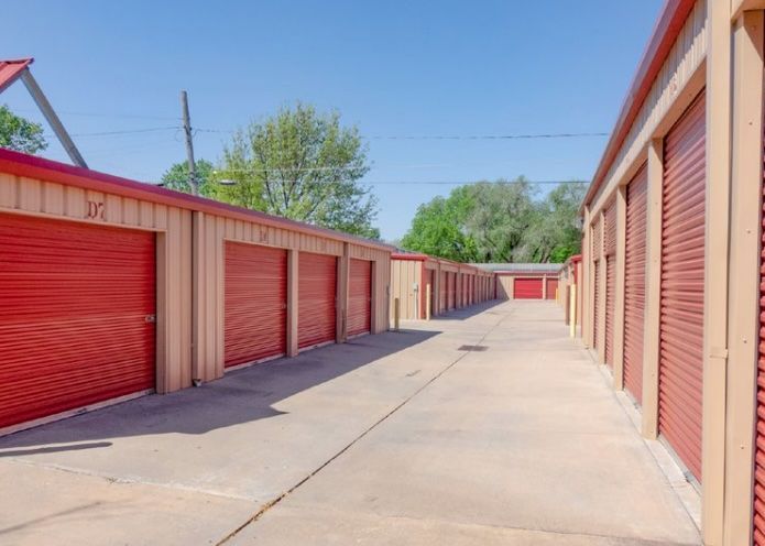 Large vehicle storage units at Nomar Self Storage on Market Street in Wichita, KS
