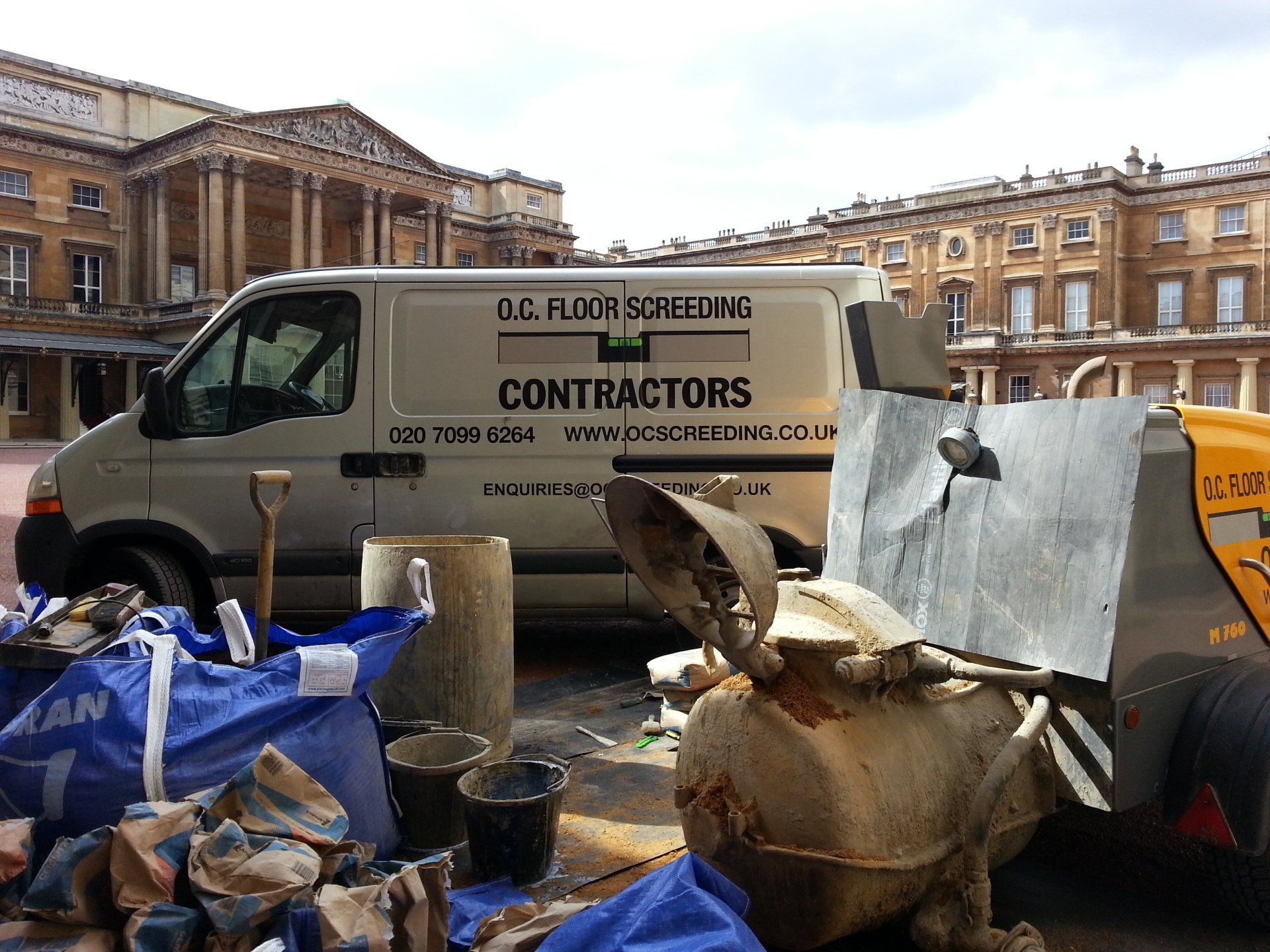 West London Screeding