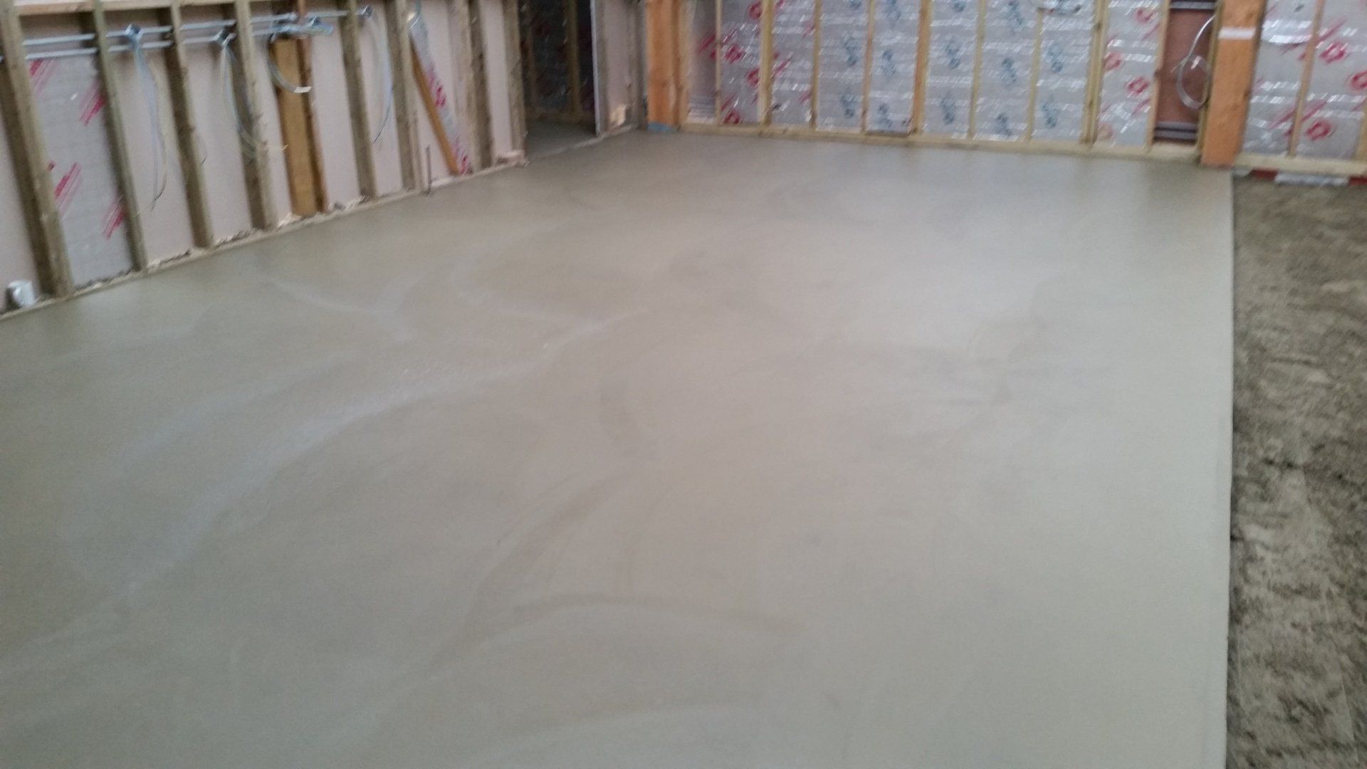 Commercial Screed