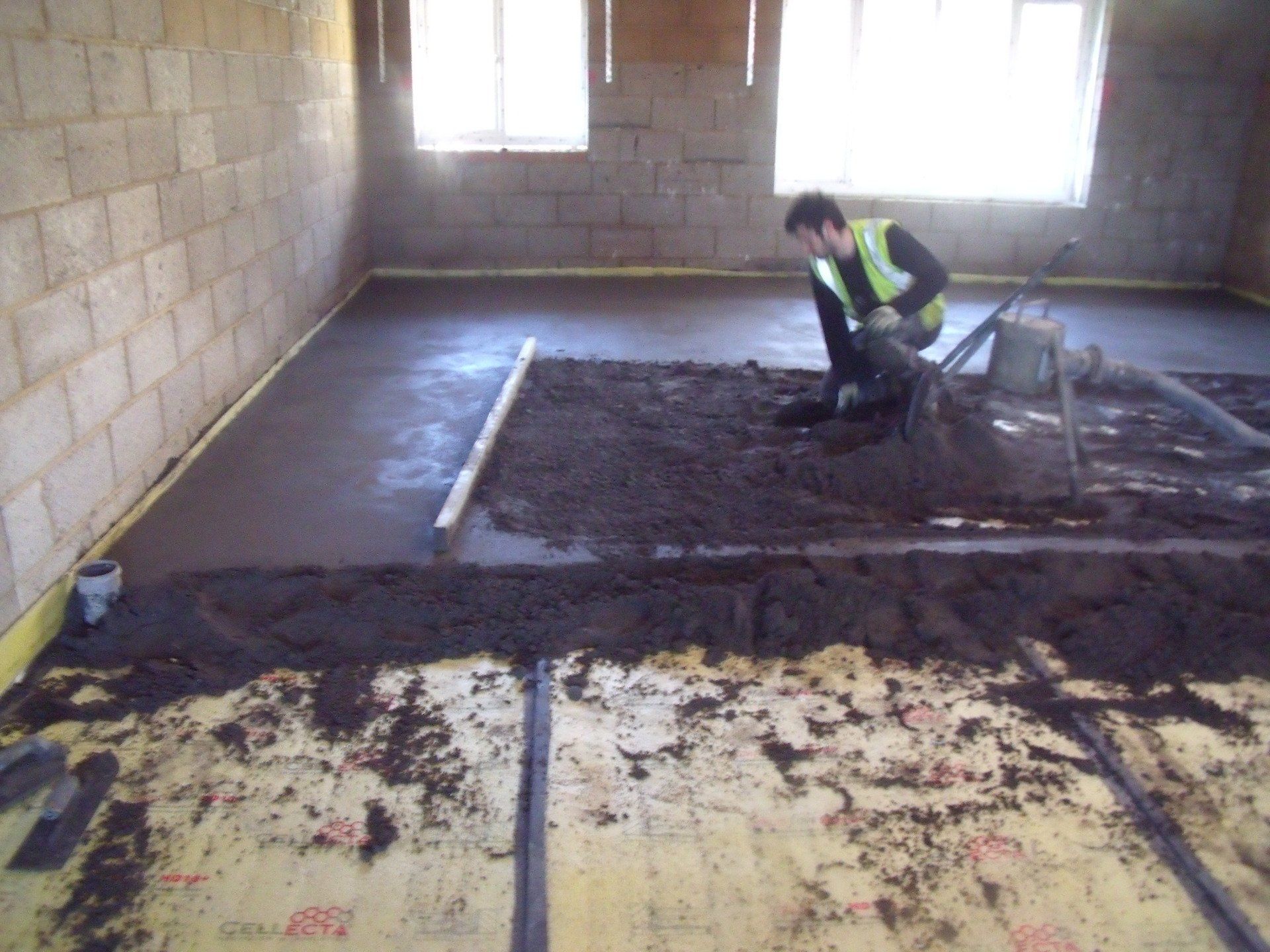 Screeding in Process