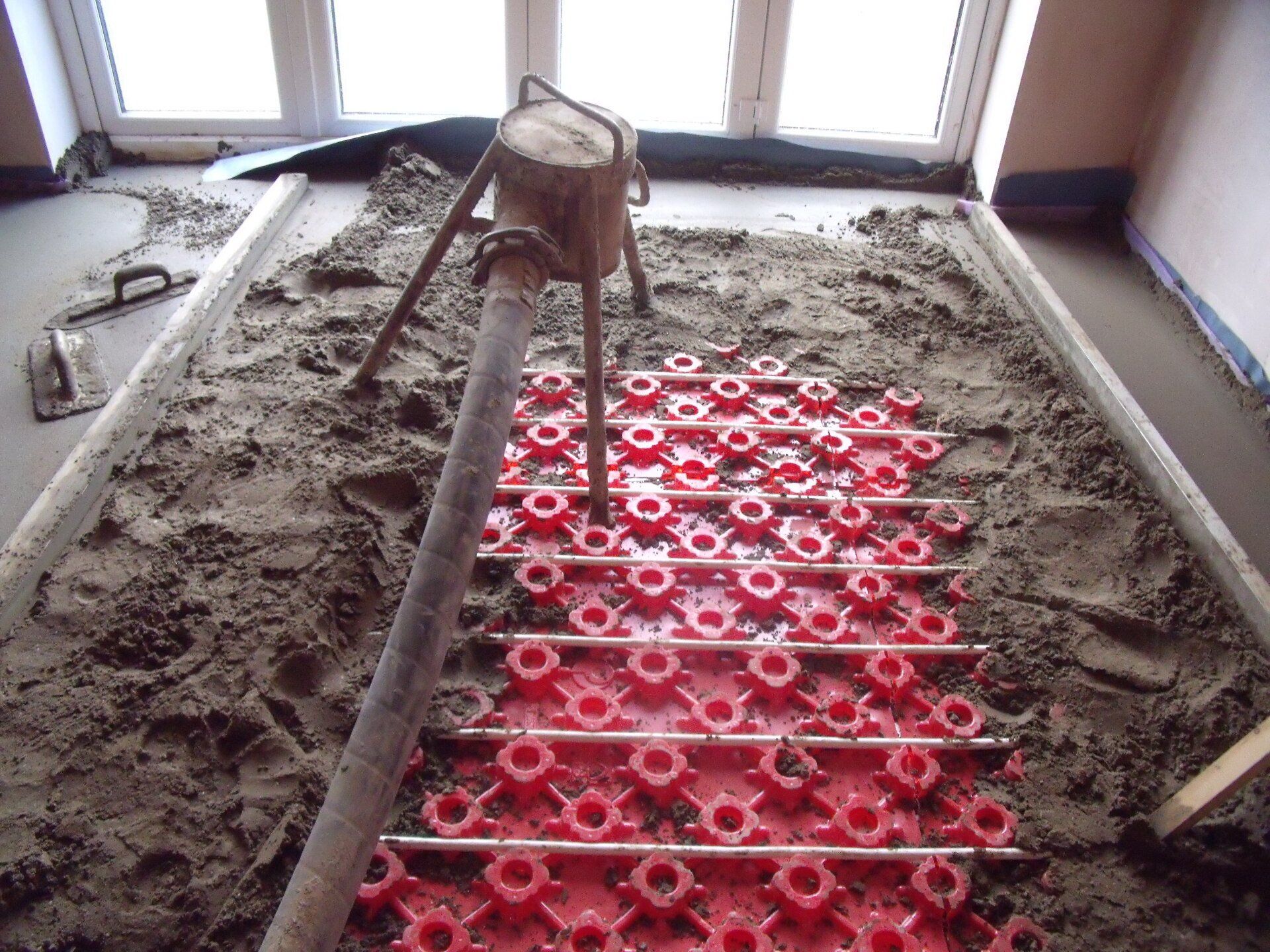 Standard screed