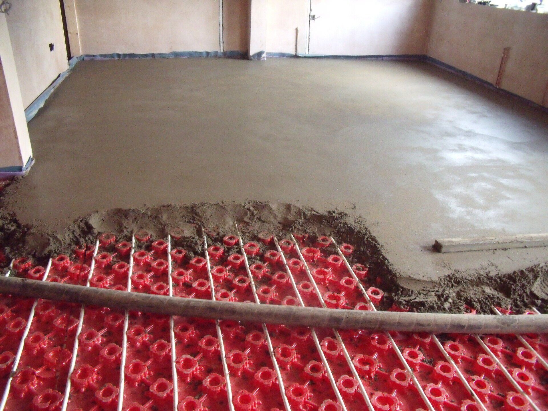 Standard screed