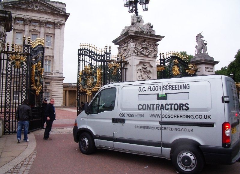 O. C. Screeding Arriving at Buckingham Palace