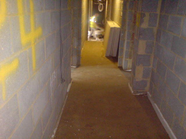 Screed to a corridor