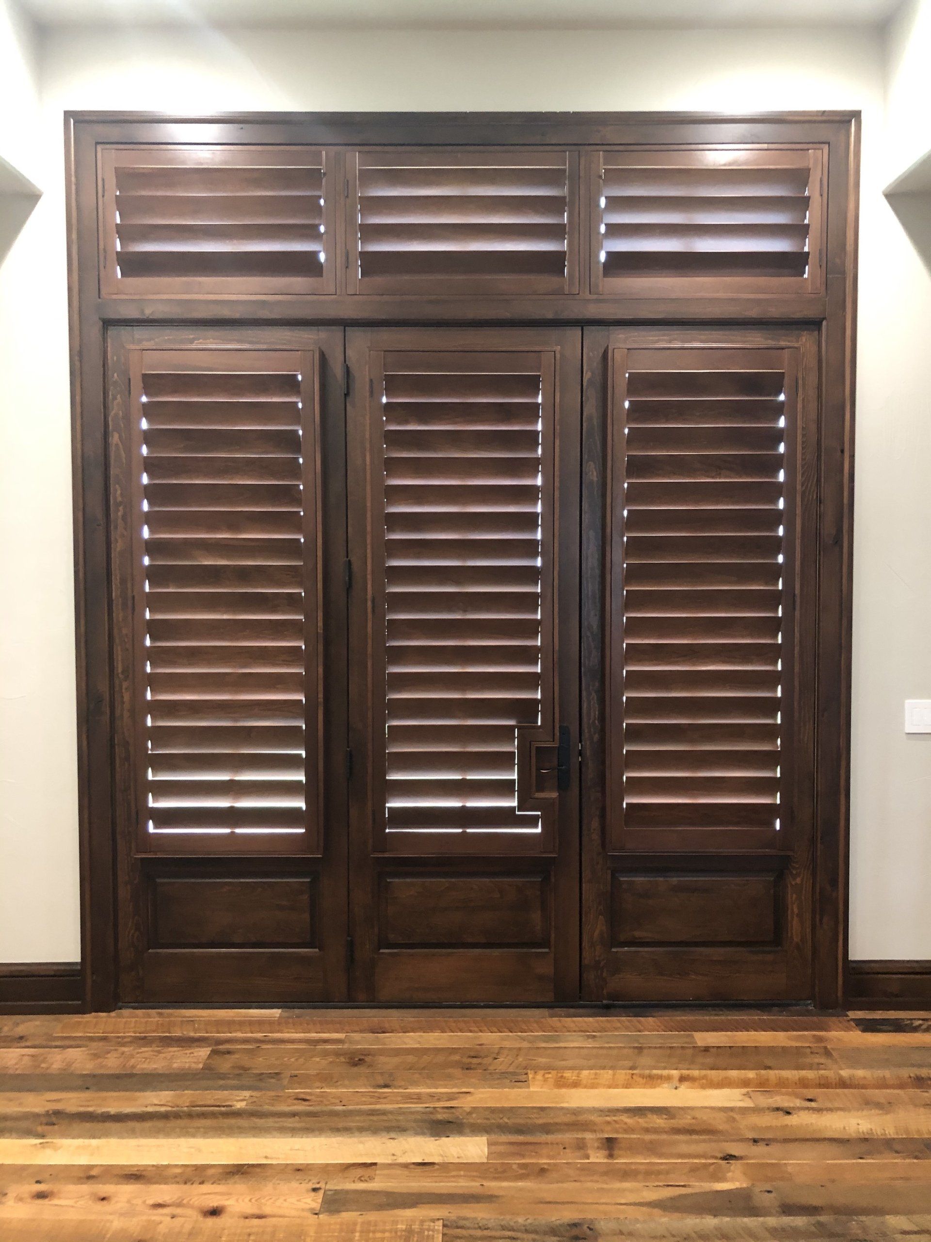 Stained Door Shutter