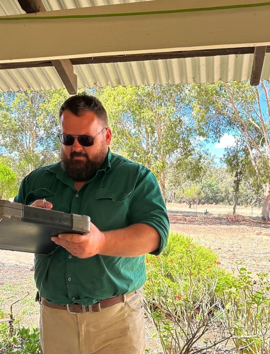 Ainsley from Toodyay Glass providing professional on-site glazing consultations in the Wheatbelt.