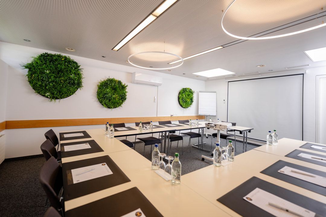 Klein, aber fein, ist Raum 3 der ideale Ort mit passender Infrastruktur für Ihr Seminar im Hotel Egerkingen