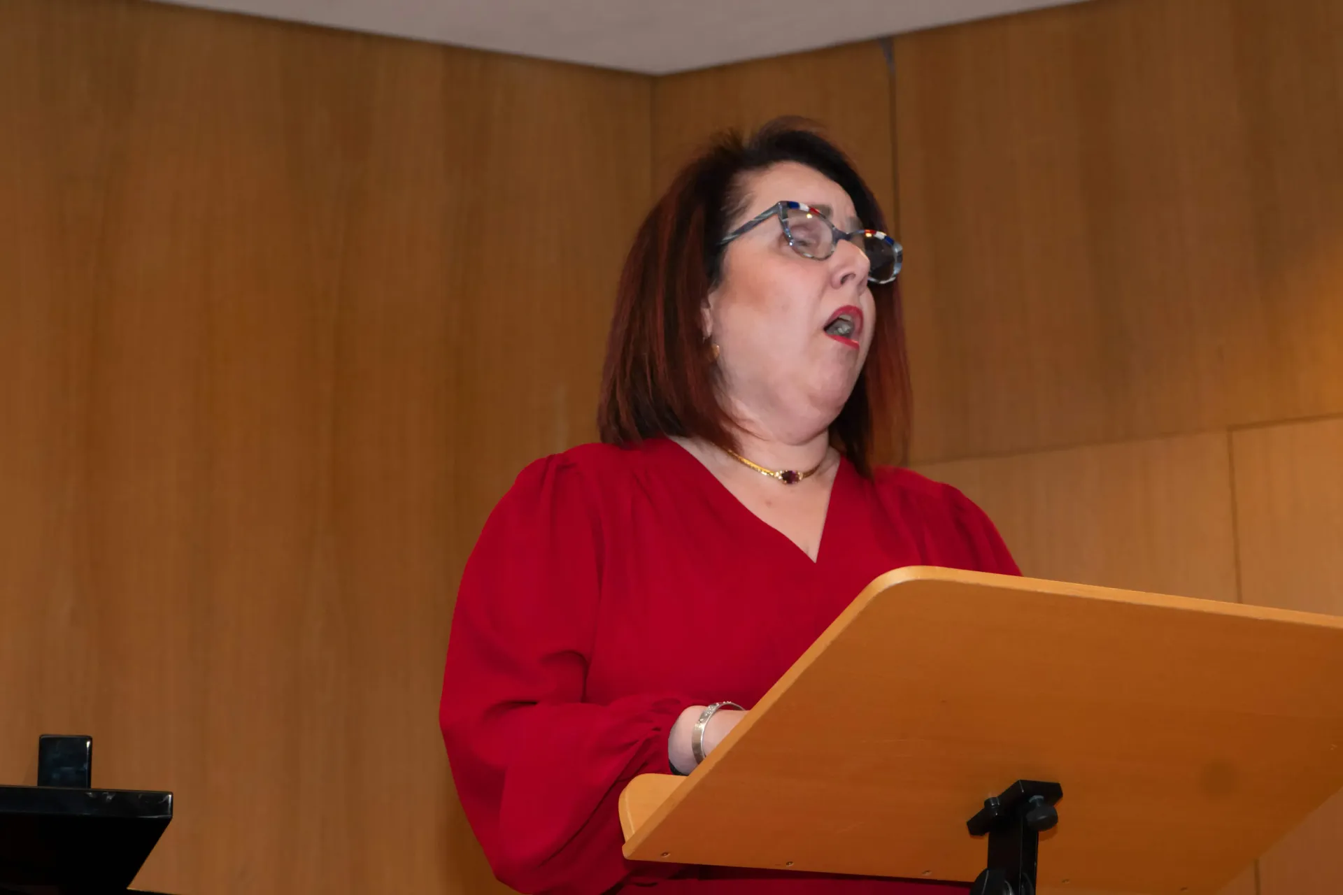 Η μεσόφωνος Μαρία Γεωργακαράκου με τον Μάριο Καζά στο πιάνο στη συναυλία στο Μέγαρο Μουσικής Αθηνών στις 28/01/2026.